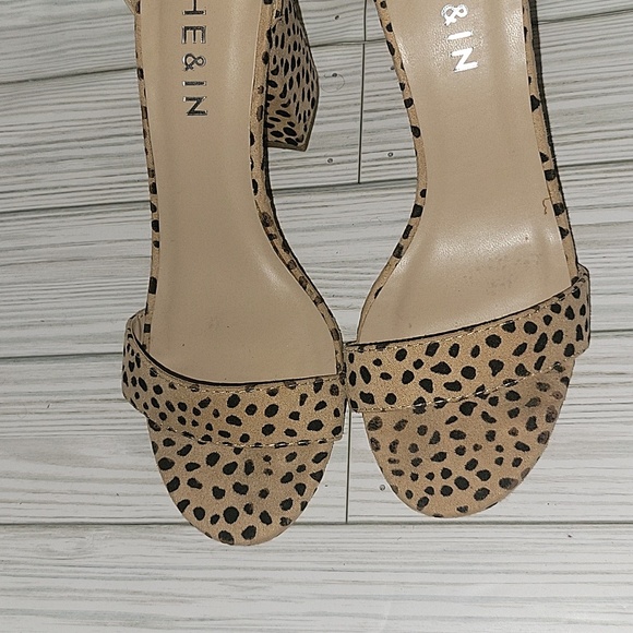 Leopard Pattern Ankle Strap - Picture 4 of 6